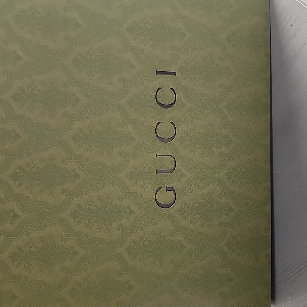 Gucci